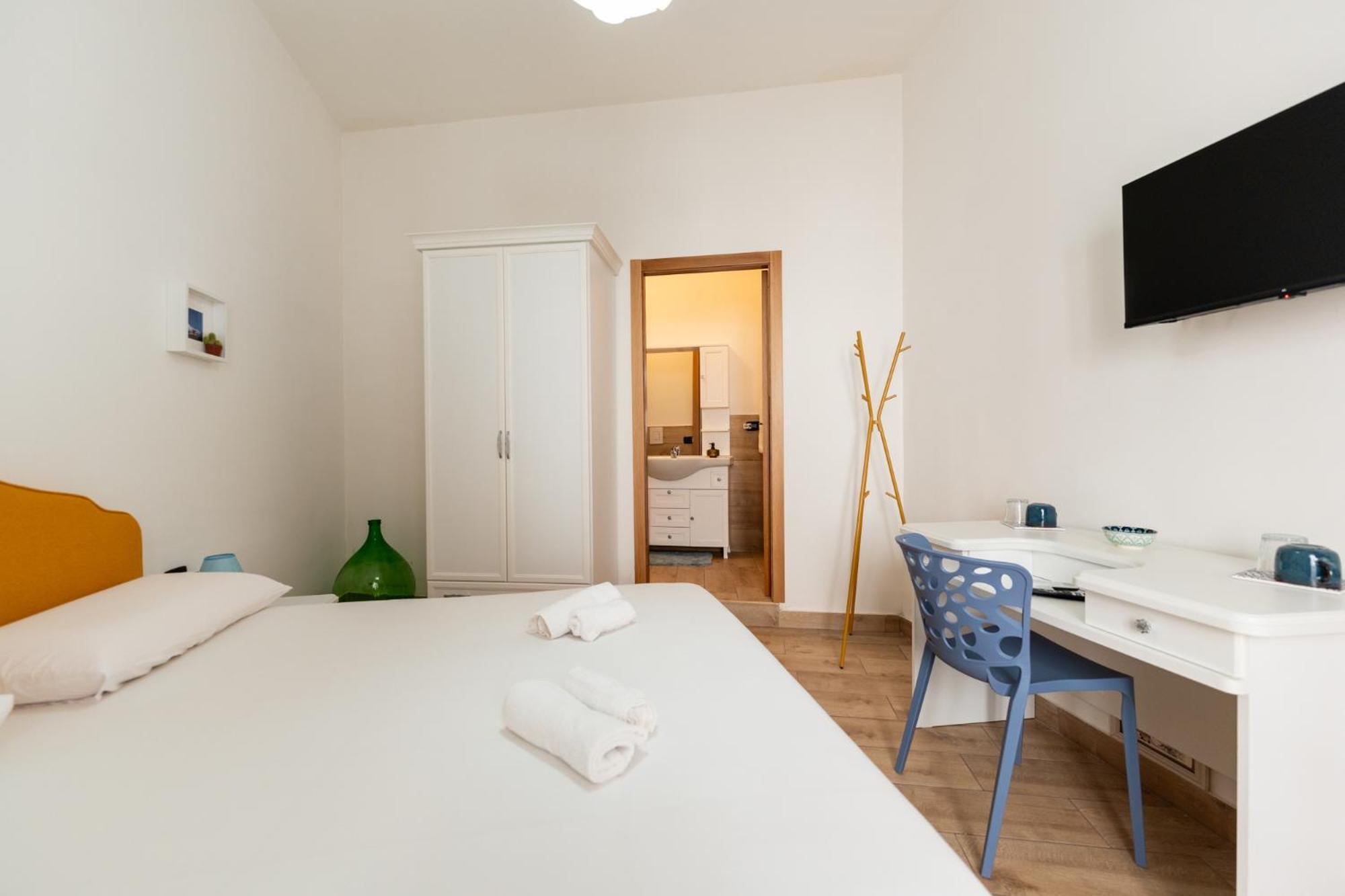 Hotel Tombolata Napoli Esterno foto