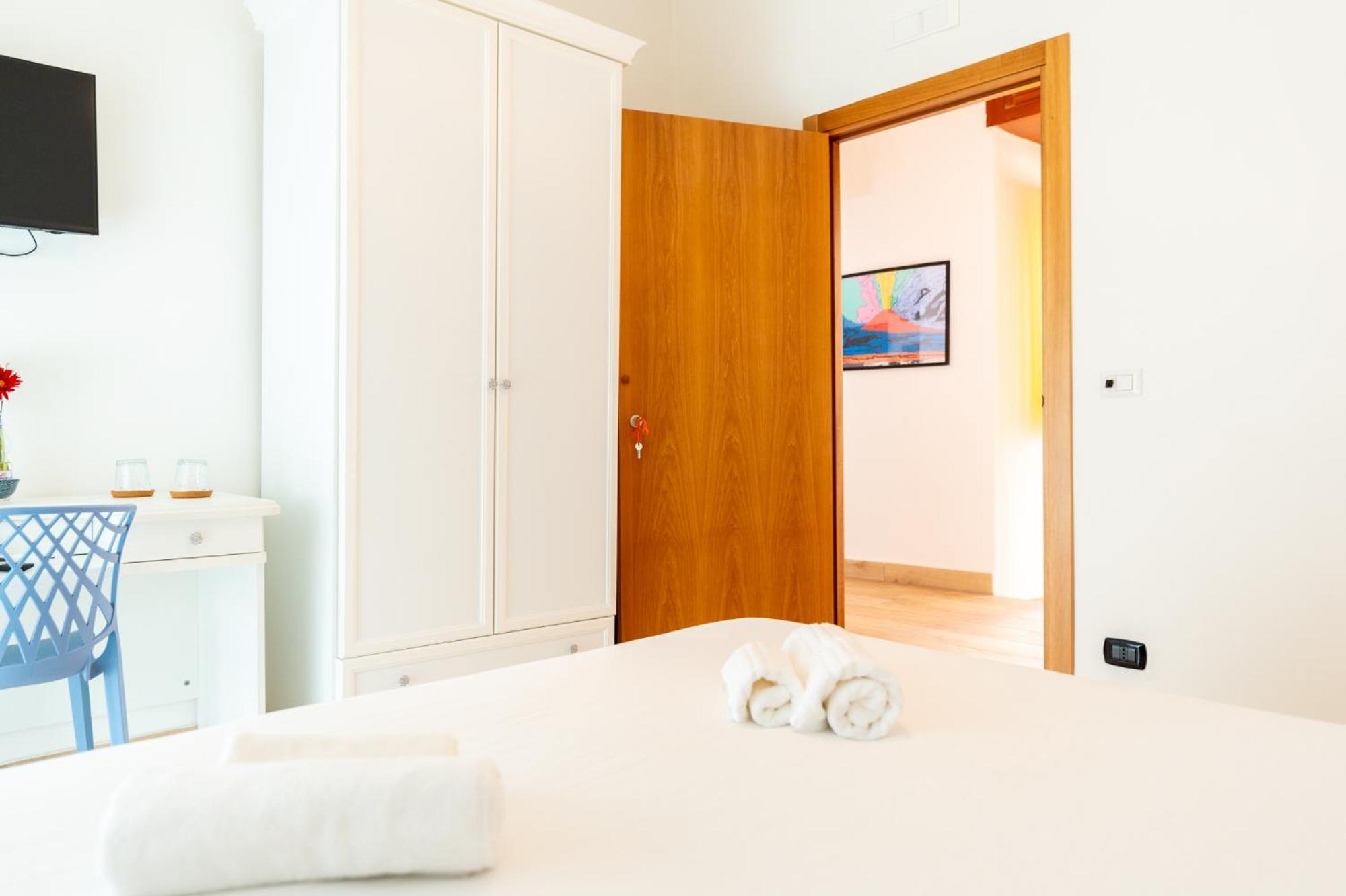 Hotel Tombolata Napoli Esterno foto